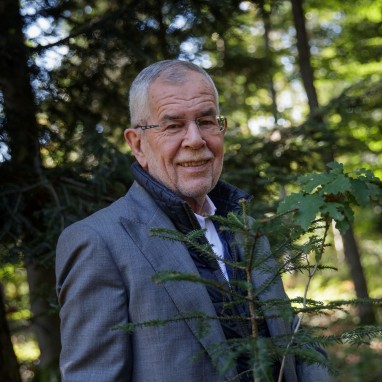Bundespräsident Alexander Van der Bellen über den Wald der Zukunft (c) Peter Lechner